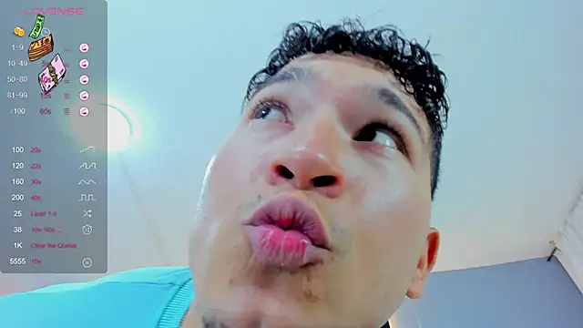 Horny_nick18's cam snapshot