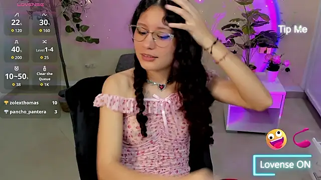 Krysten_Riter's cam snapshot