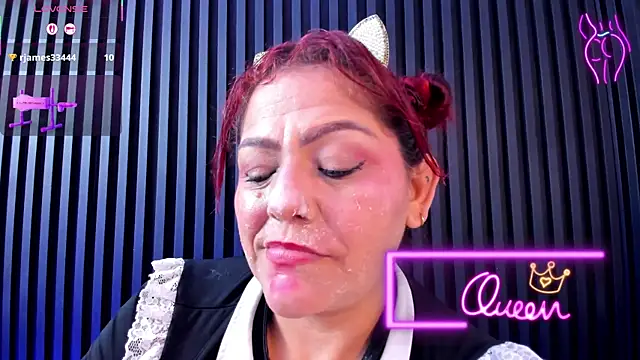 Aliyahsstone's cam snapshot