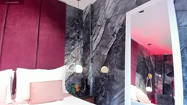 _salomeemill's cam snapshot