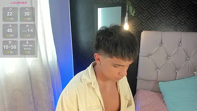 Thiago_Kozak live sex cam