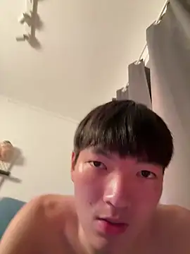 LeoJuicy's cam snapshot