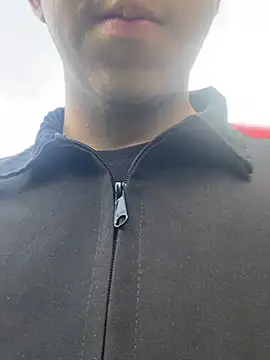 spicy_man18 live sex cam