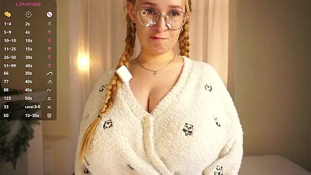 SallyDeniken's cam snapshot