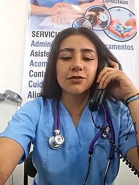 CAROLINE__07's cam snapshot