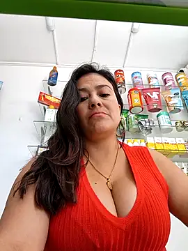 roxanasexy2025's cam snapshot