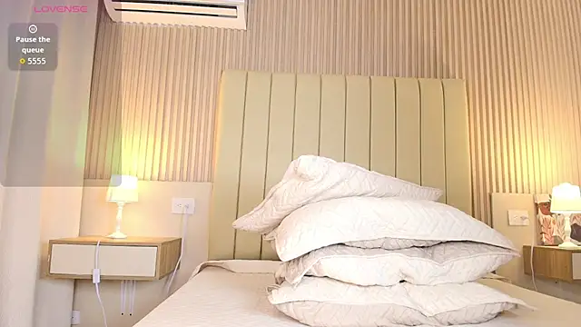 alessia_moon1's cam snapshot