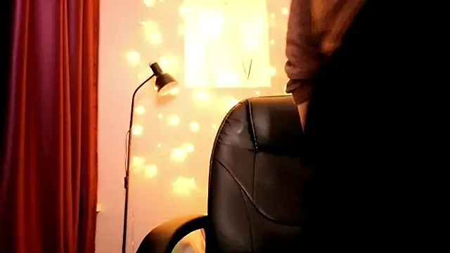 BattyMoll's cam snapshot