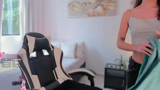 ChloeMoreti live sex cam