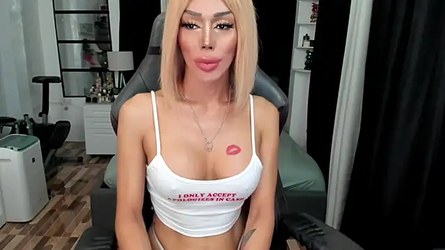 Forever_MissCandace live sex cam