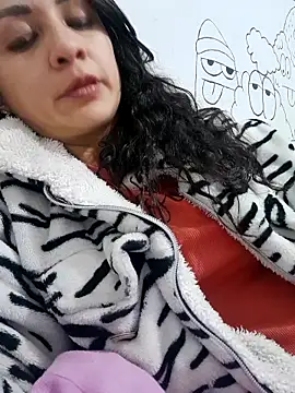 alison_moon7's cam snapshot