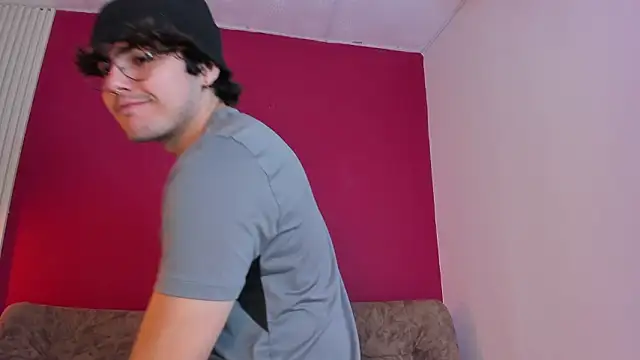 Funny_GirlsW's cam snapshot