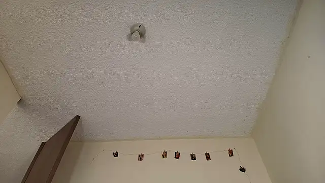 Barbiie_98's cam snapshot