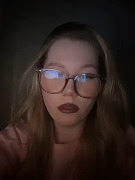 NensyOxunel's cam snapshot