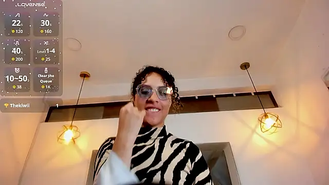 Hanna_Cornee_'s cam snapshot