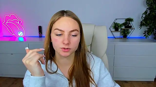 MilaAddams's cam snapshot