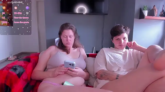 Tenderly_Couple's cam snapshot