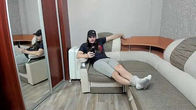 AlansonofDaddy's cam snapshot