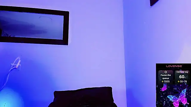 daniela_dolls's cam snapshot