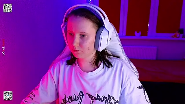 mon_lola's cam snapshot