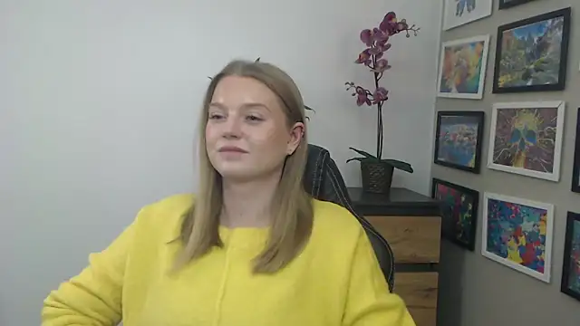 Mysteryerica's cam snapshot