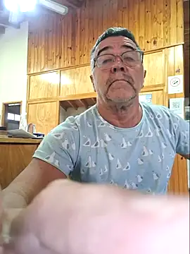 darialmas's cam snapshot