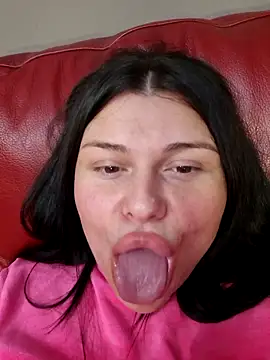 9Alice's cam snapshot