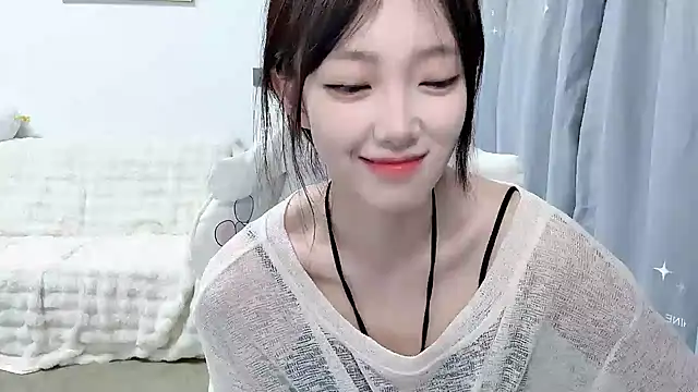 yuyayayu's cam snapshot