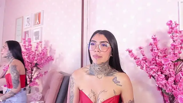 Ashley_Blum_'s cam snapshot