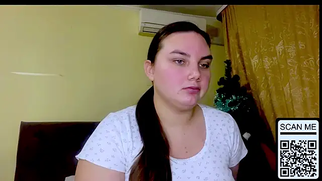 Dreamyblushfairy's cam snapshot