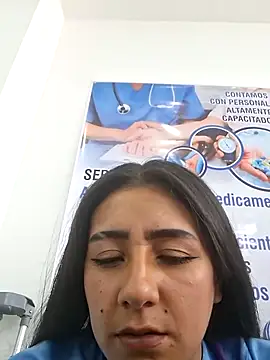 CAROLINE__07's cam snapshot