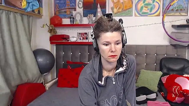 kellyterapy's cam snapshot