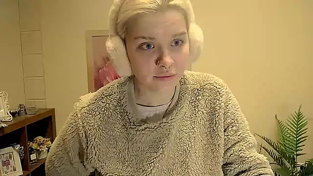 Hot_Blonda's cam snapshot