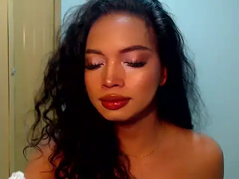 girlyteengrl's cam snapshot