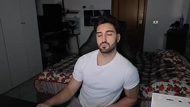 Al3xox02 live sex cam