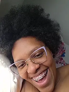 corinastonee's cam snapshot