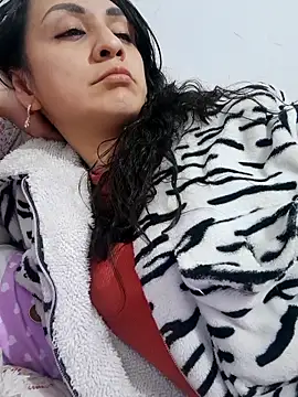 alison_moon7's cam snapshot