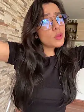 foxxy_lover's cam snapshot