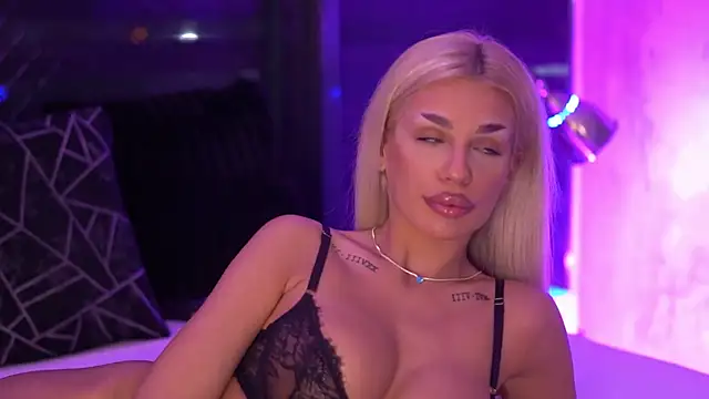 Candy_Ivy's cam snapshot