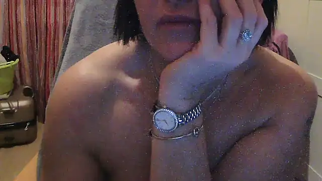 Althea_00's cam snapshot