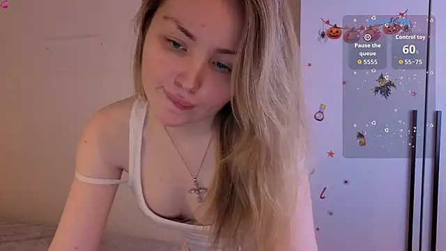 Lora_Rosee's cam snapshot