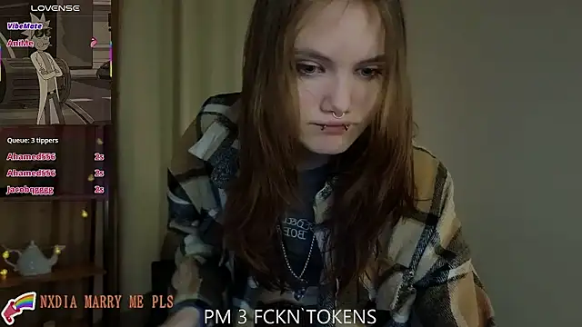 Dilara_xBaby's cam snapshot