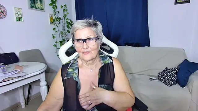 Selenna57's cam snapshot