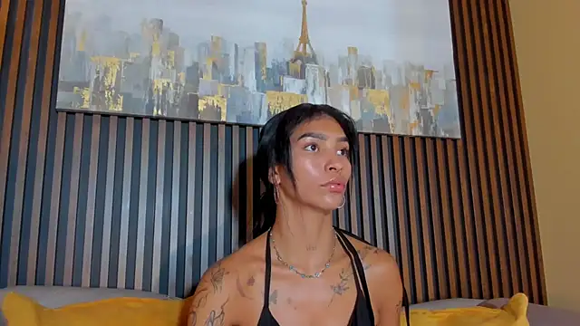 LauraAristizabal's cam snapshot