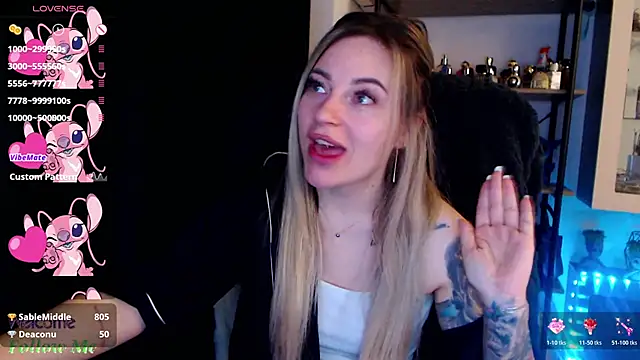 Rania_Stitch's cam snapshot