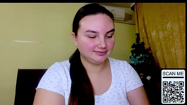 Dreamyblushfairy's cam snapshot