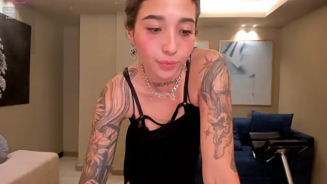 VenusClaire_'s cam snapshot