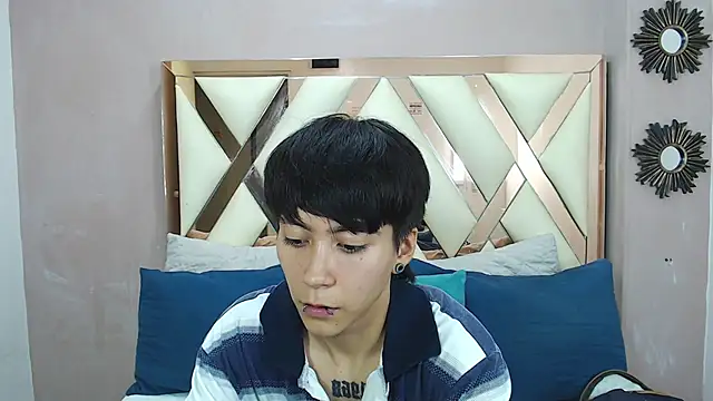 Teddy_Jacobs live sex cam