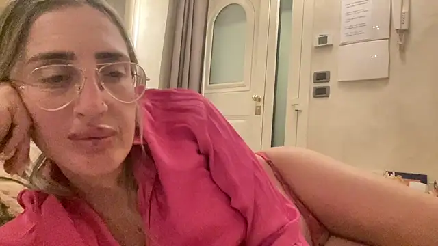 casalinga88's cam snapshot