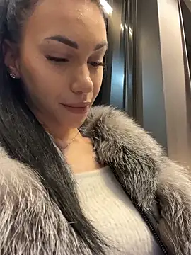 ilariea_girl's cam snapshot